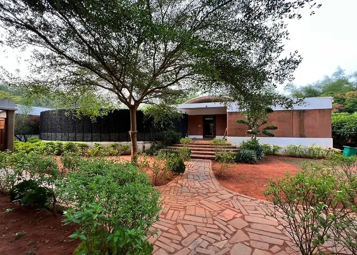 Bougan Villa Auroville